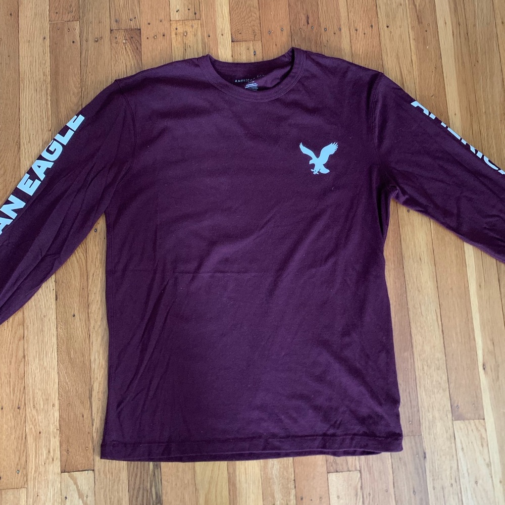 American Eagle long sleeve tee - Picture 2 of 4